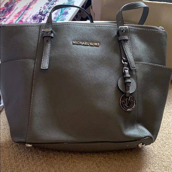 Michael Kors Handbags - Michael kors bag